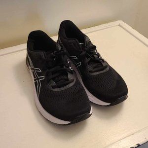 Like New ASICS Women's Gel-Excite 9 Running Shoes Womens Size 9.5